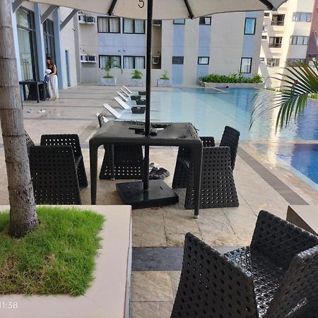 Cozy 1233 The Persimmon Studio Near Sm And Ayala Cebu Exterior foto