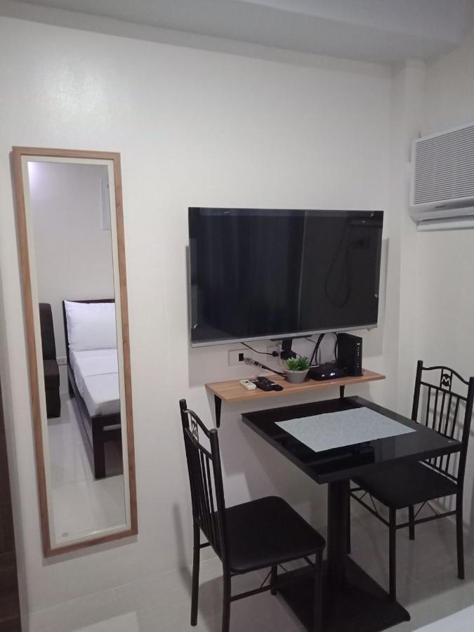 Cozy 1233 The Persimmon Studio Near Sm And Ayala Cebu Exterior foto