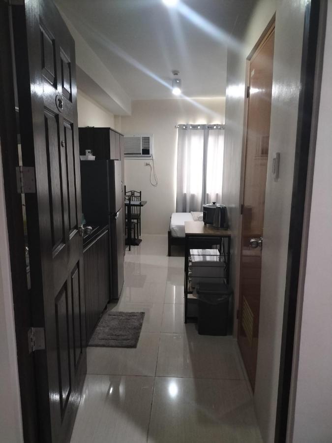 Cozy 1233 The Persimmon Studio Near Sm And Ayala Cebu Exterior foto