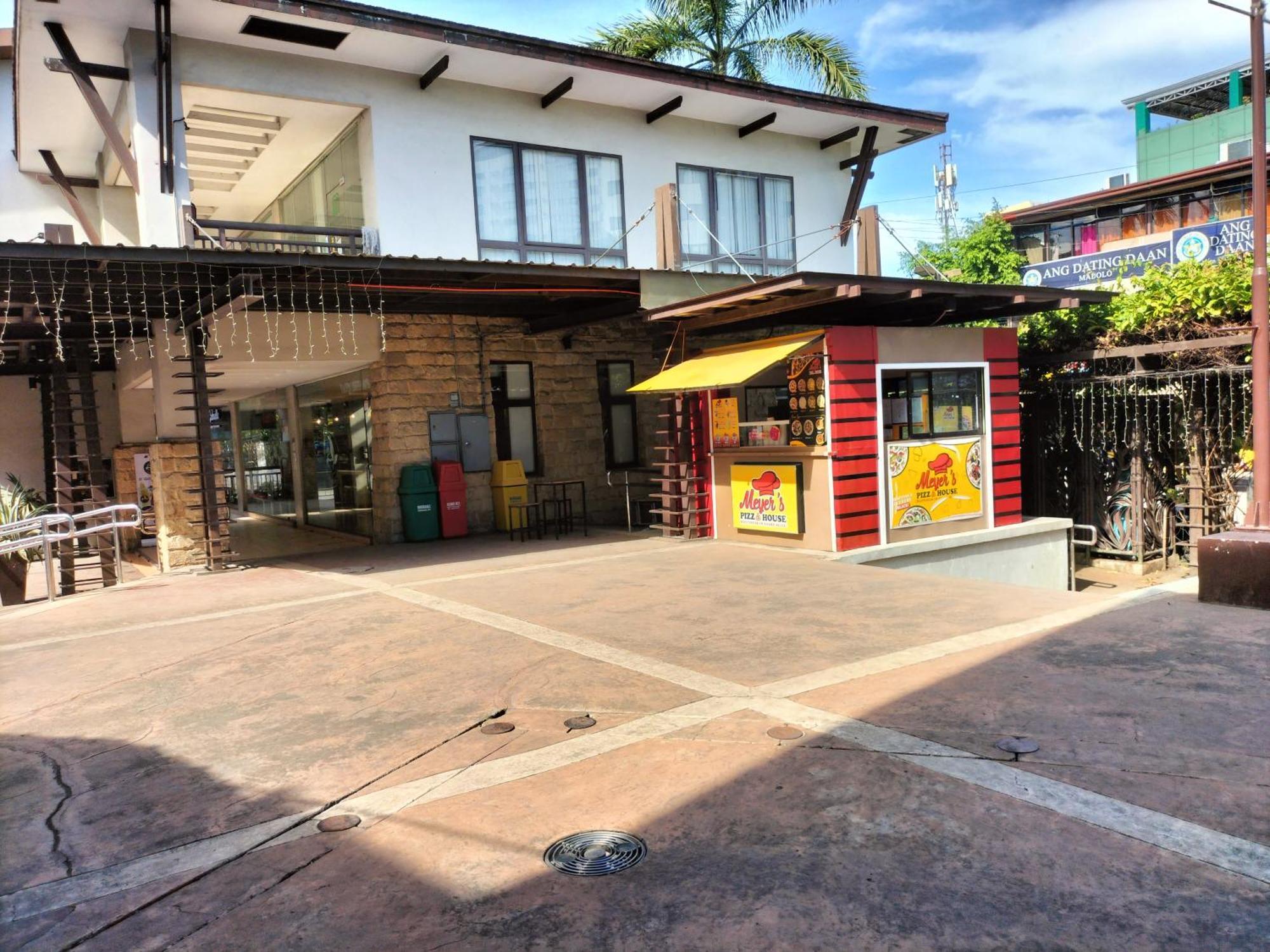 Cozy 1233 The Persimmon Studio Near Sm And Ayala Cebu Exterior foto