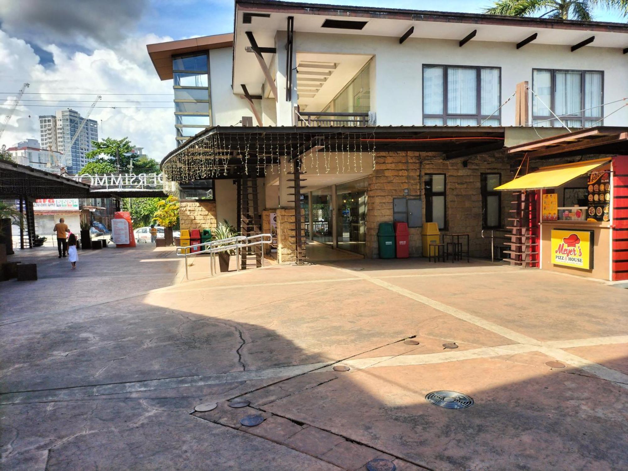 Cozy 1233 The Persimmon Studio Near Sm And Ayala Cebu Exterior foto